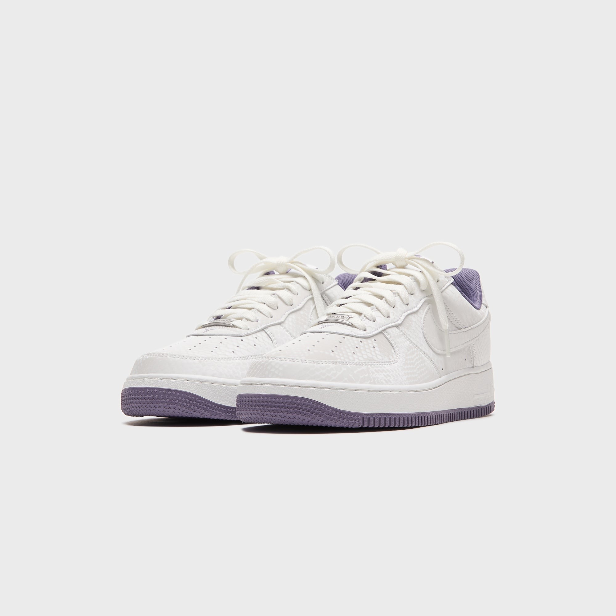 Nike x Kobe Bryant Air Force 1 Low - Summit White / Daybreak