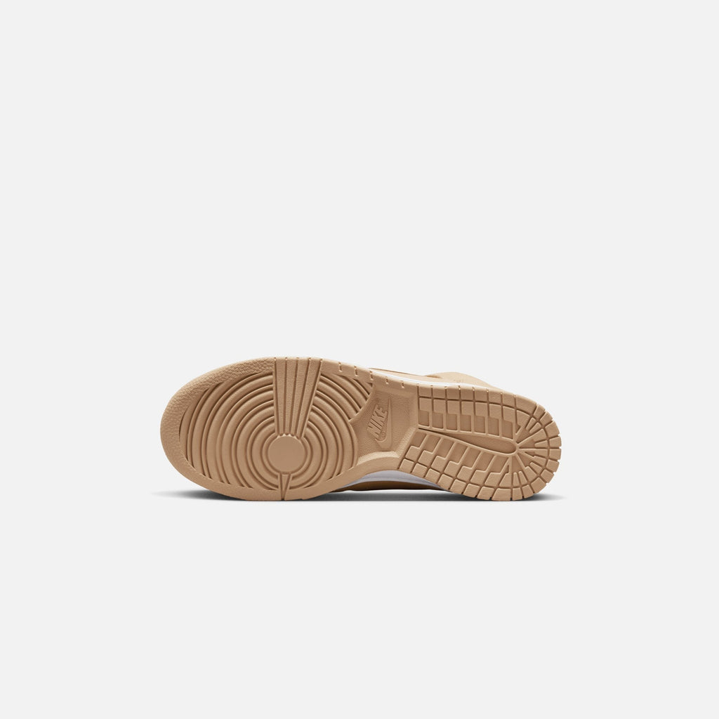 Nike WMNS Dunk High PRM - Vachetta Tan / Cavhetta Tan / White