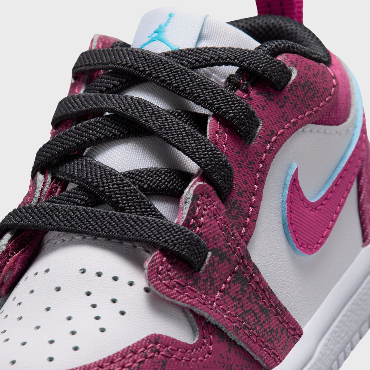 Jordan TD Jordan 1 Low Alt SE - Sweet Beet / Off Noir / White / Baltic Blue