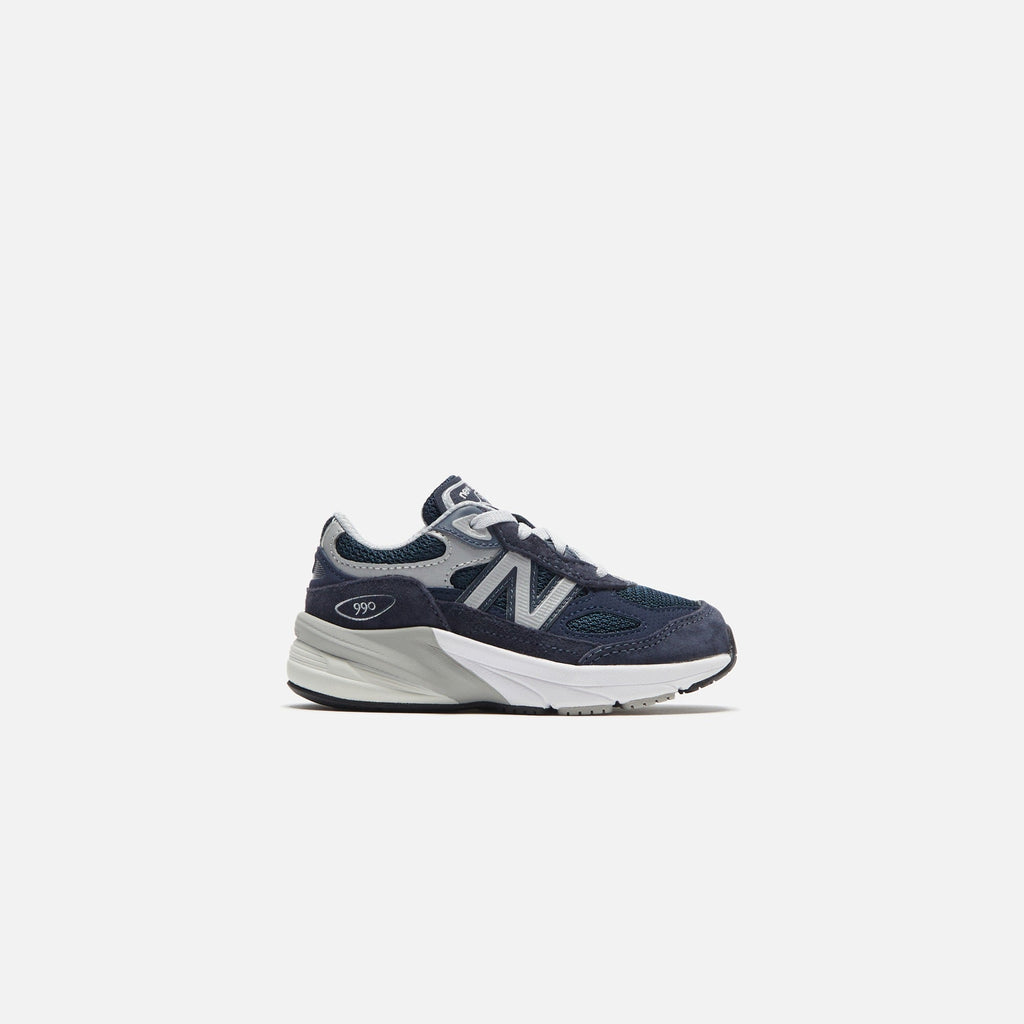New Balance TD 990v6 - Navy / Silver