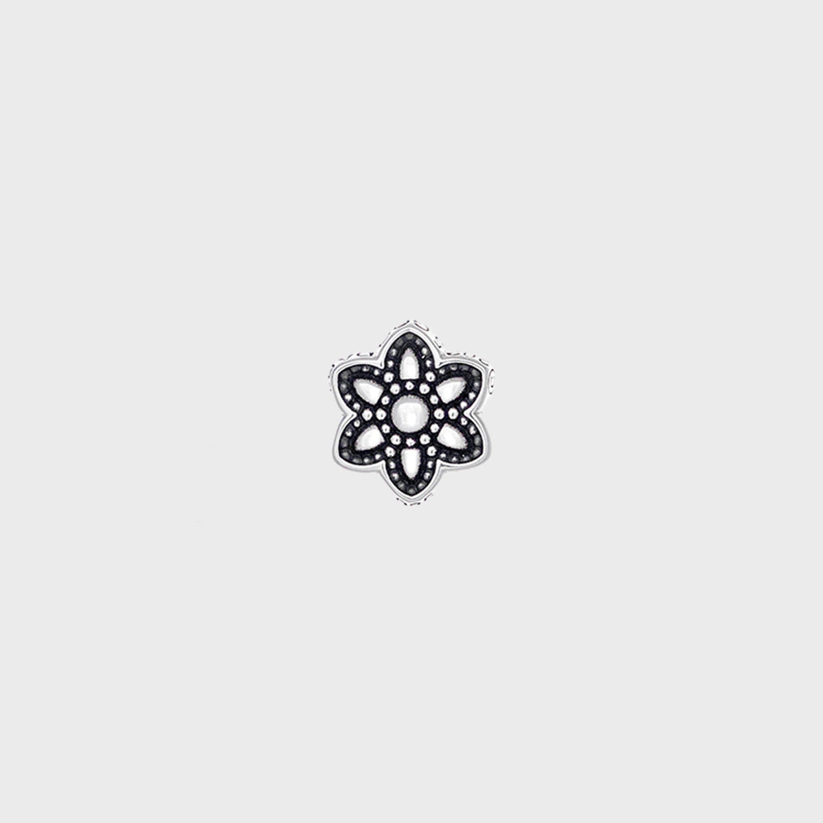 GOOD ART HLYWD Fancy Cutout Stud Earring - Silver