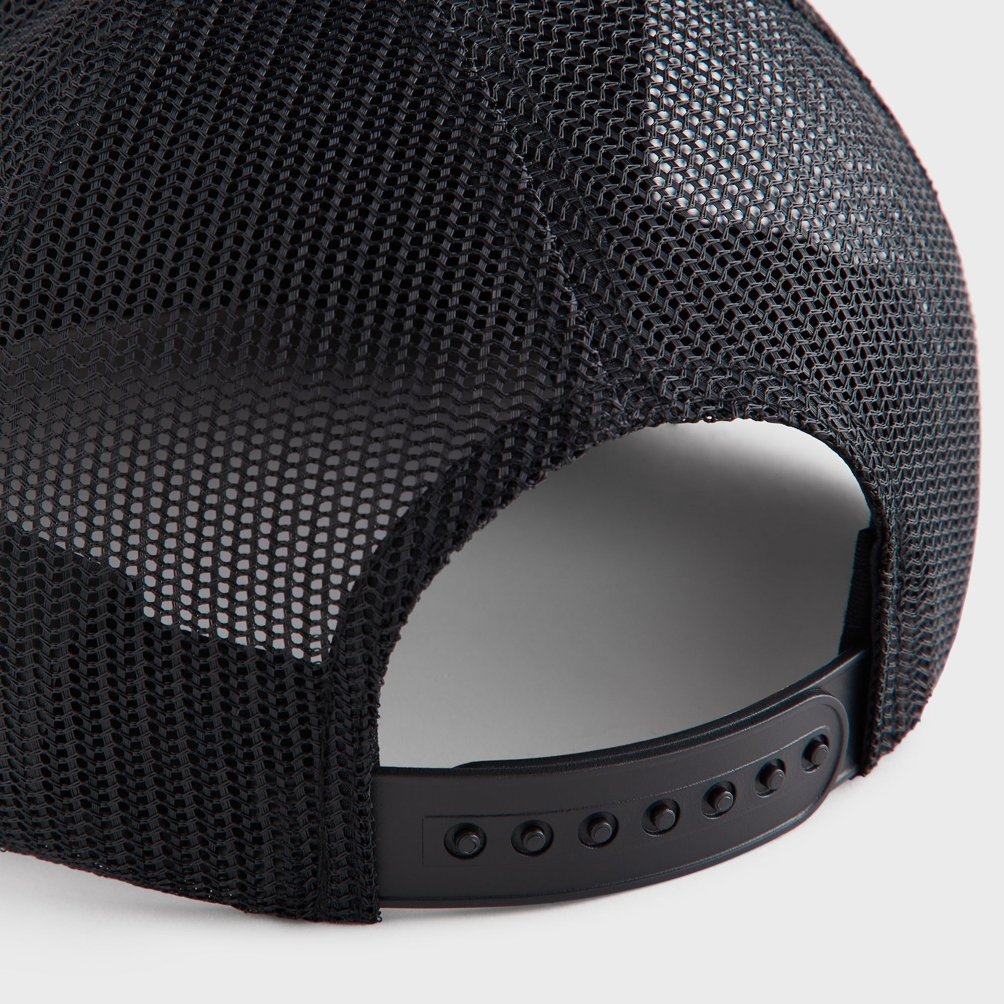 Kith Laurel Pegasus Nolan Trucker Hat - Black