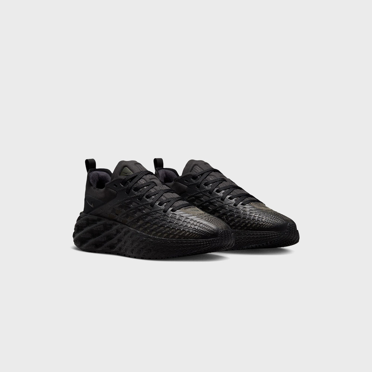 Nike Ava Edge - Black / College Grey / Newsprint