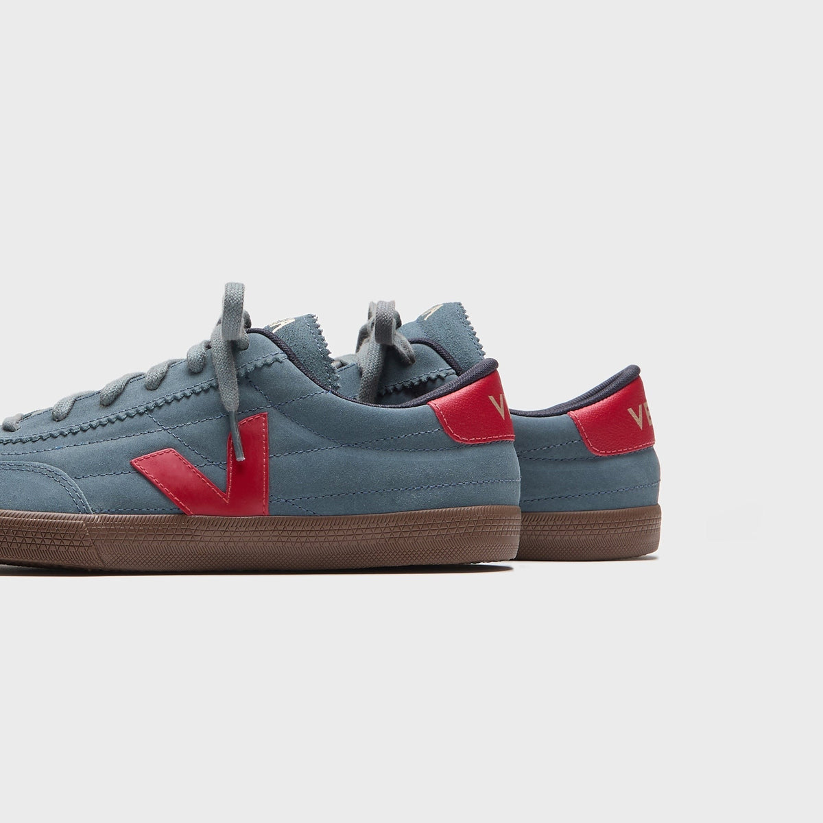 Veja Panenka Suede California - Pepper / Bark