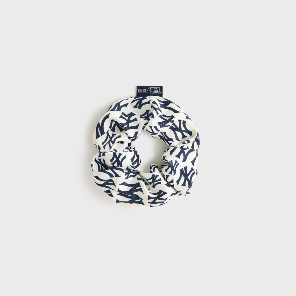 Kith Kids for the New York Yankees All-Over Printed Scrunchie - Silk