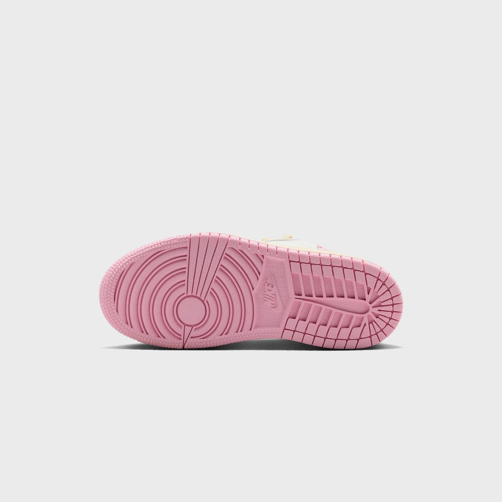 Jordan x Travis Scott PS Jordan 1 Retro Low OG - Muslin / Shy Pink / Sail / University Red