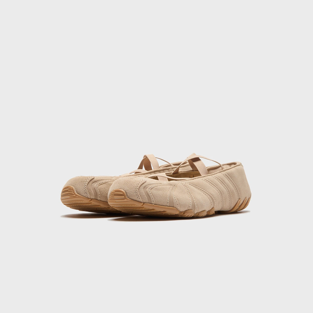 adidas WMNS Ghost Sprint Ballet - Magic Beige / Gum