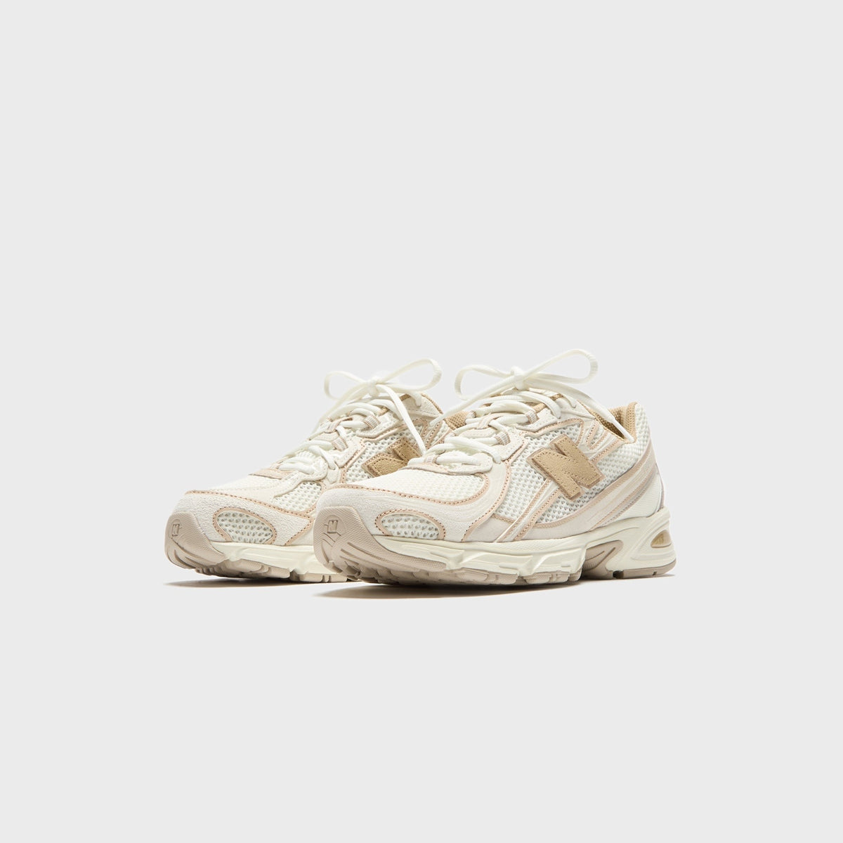 New Balance 740 - Incense / Angora / Timberwolf