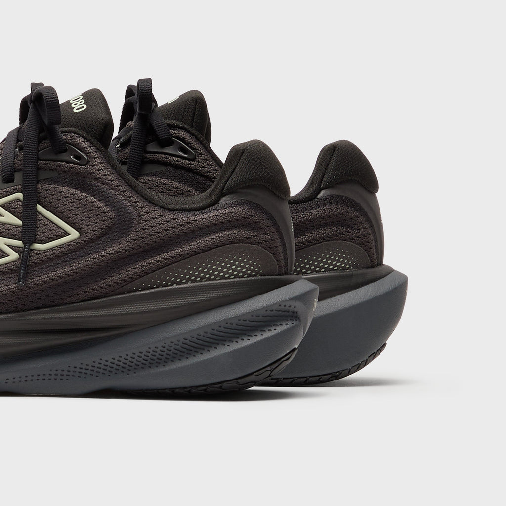 New Balance 1080v15 - Black / Faded Black / Olivine
