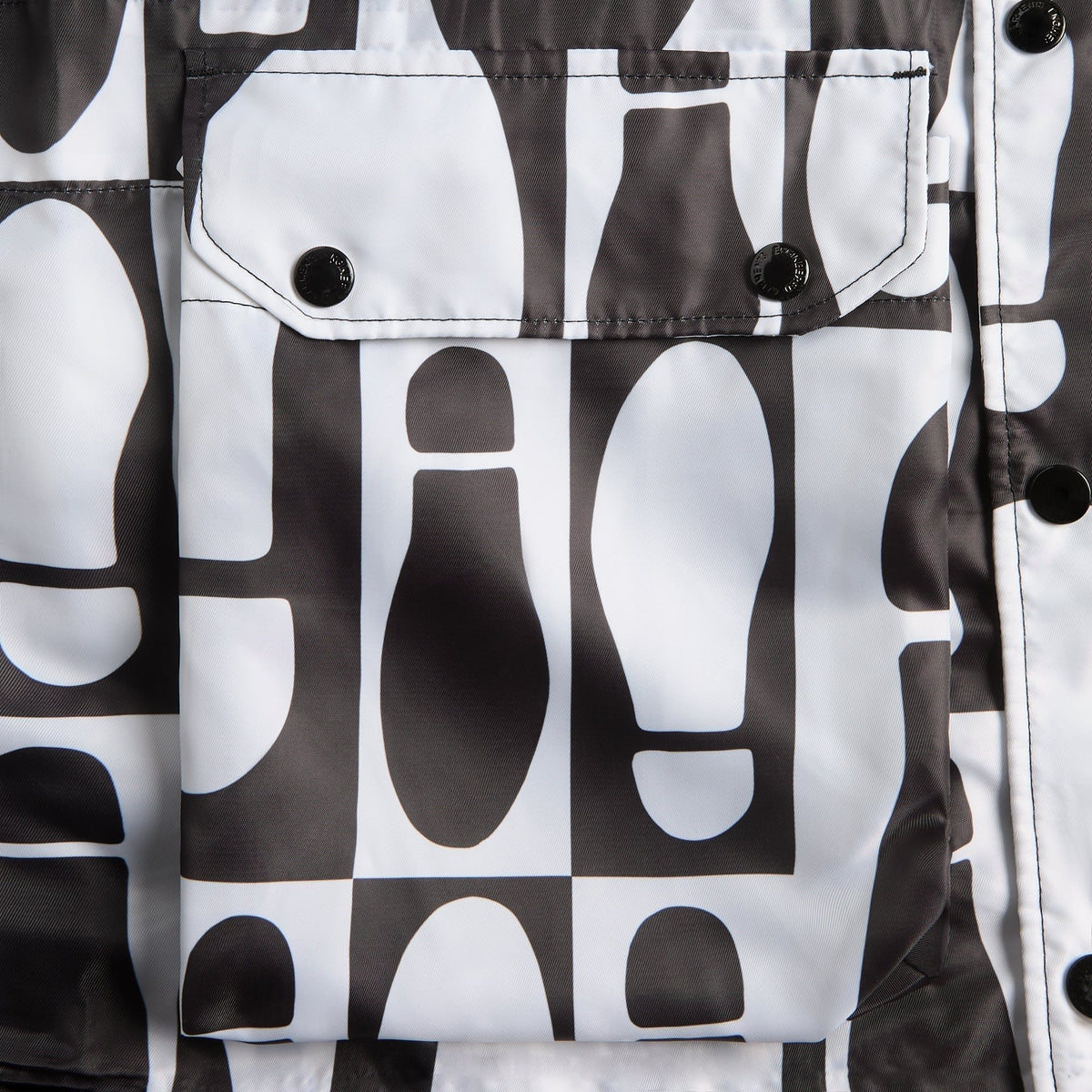 Engineered Garments Foot Print Polyester Pilot Twill Parka - White / Black