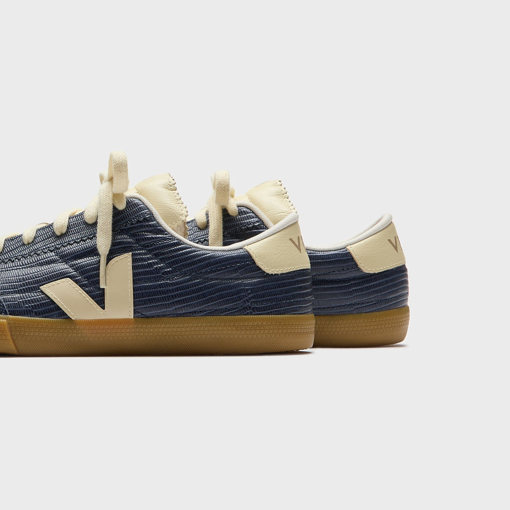 Veja WMNS Volley - White / Natural / Bark