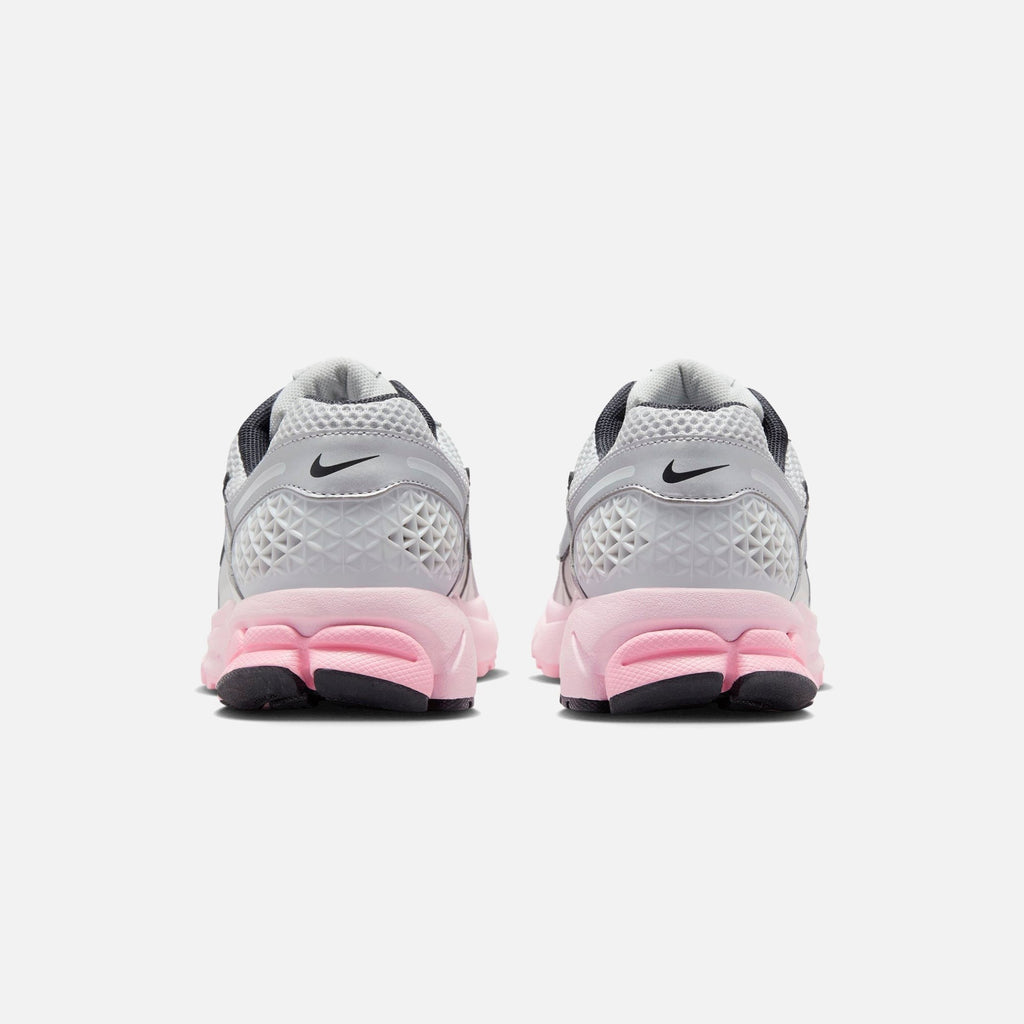 Nike WMNS Zoom Vomero 5 - Photon Dust / Metallic Silver