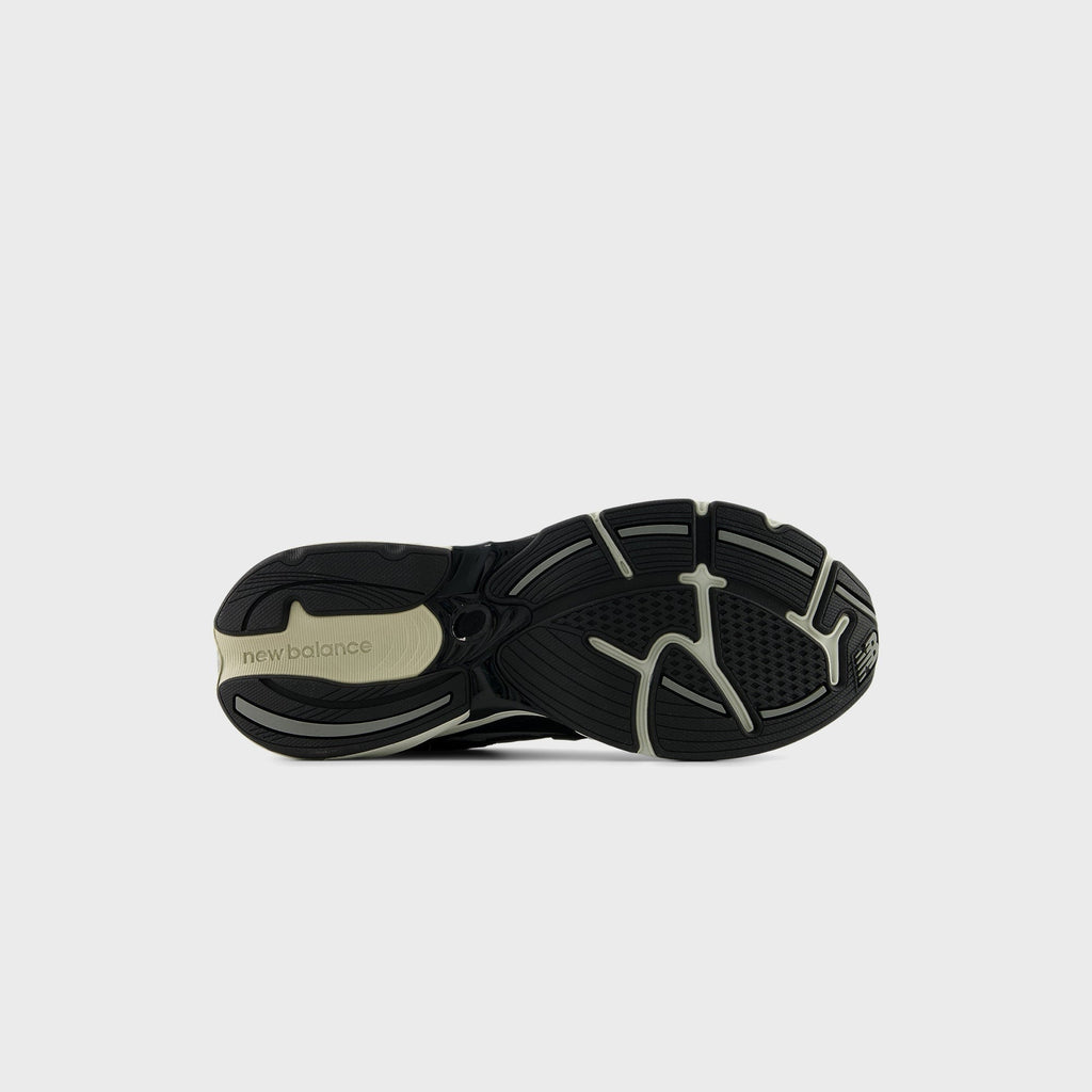 New Balance ABZORB 2010 - Black / Shadow Grey / Sea Salt