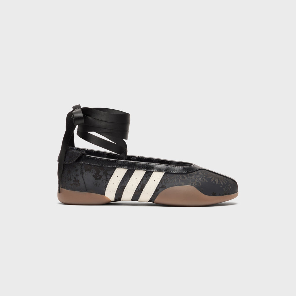 adidas x Liberty London WMNS Taekwondo Mei Ballet - Core Black / Off White / Gum