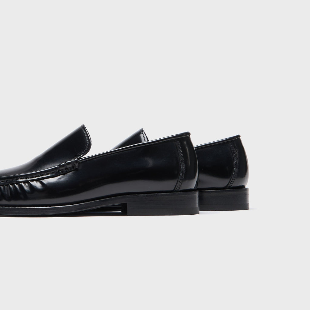 Collegium Sera - Black