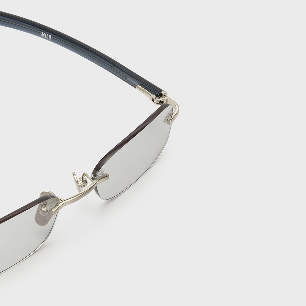 Flatlist Milo Sunglasses - Brushed Silver Crystal Blue Grey / Light Grey