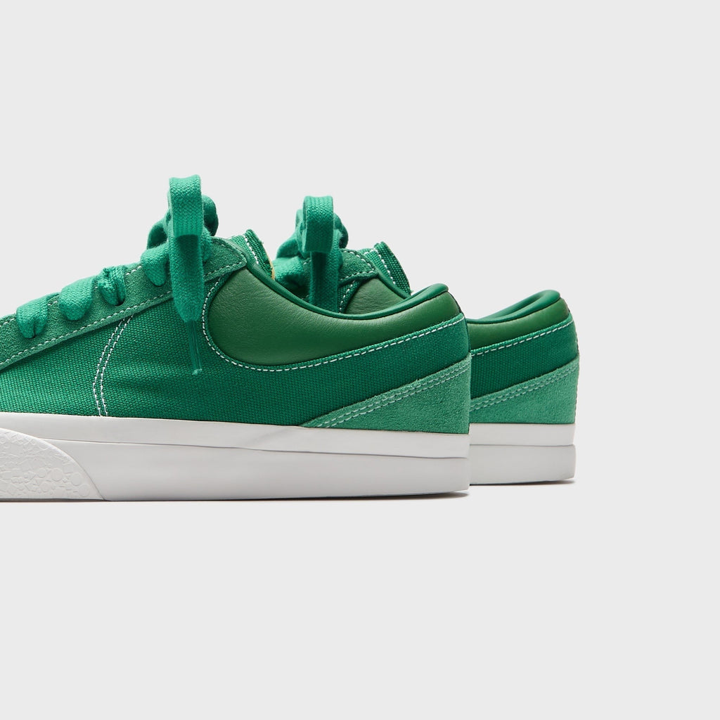 Nike Blazy - Pine Green / Sail / White