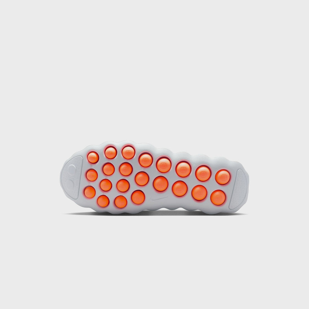 Nike Mind 002 - Light Smoke Grey / Photon Dust / Hyper Crimson / Chrome