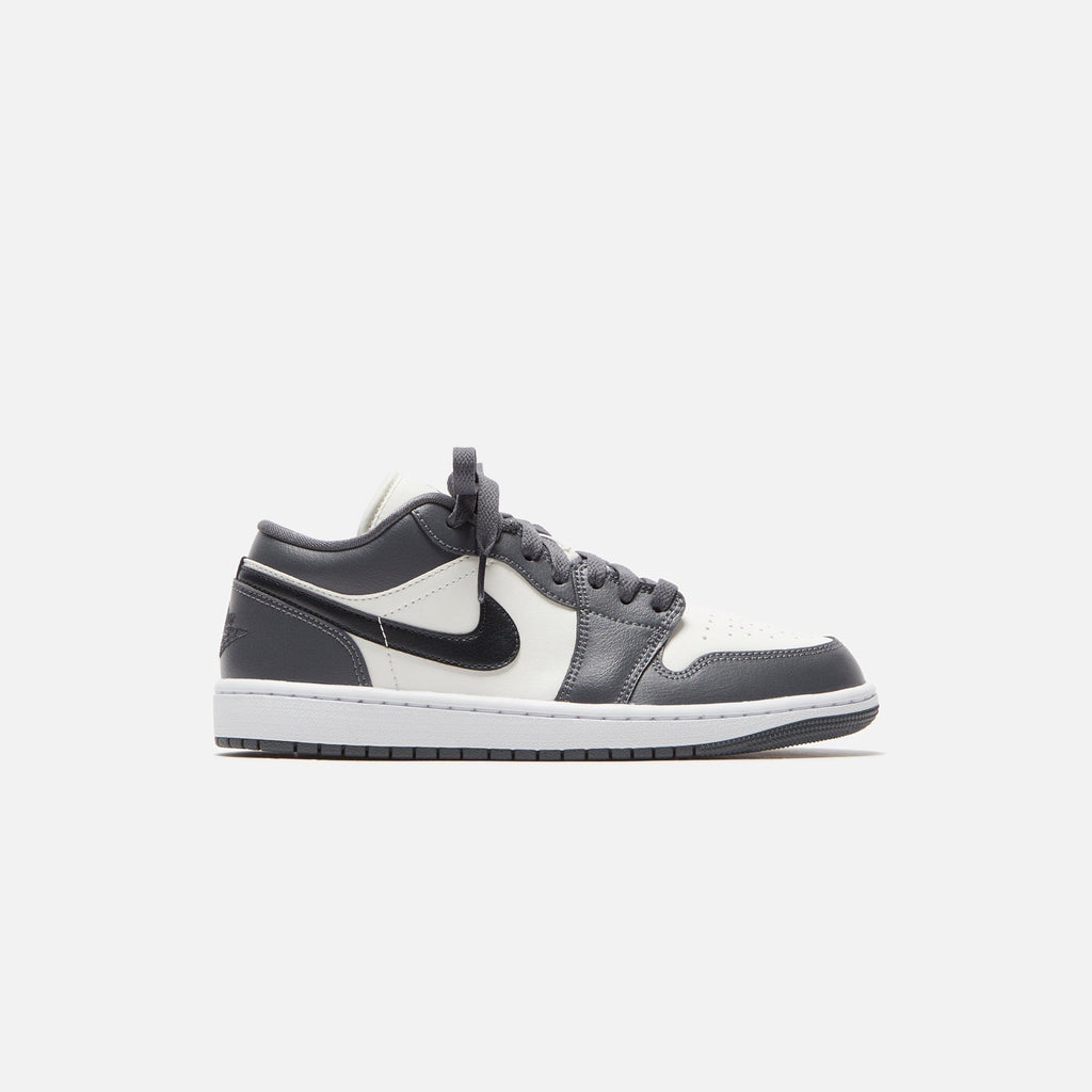 Jordan WMNS Air Jordan 1 Low - Sail / Off Noir / Dark Grey / White