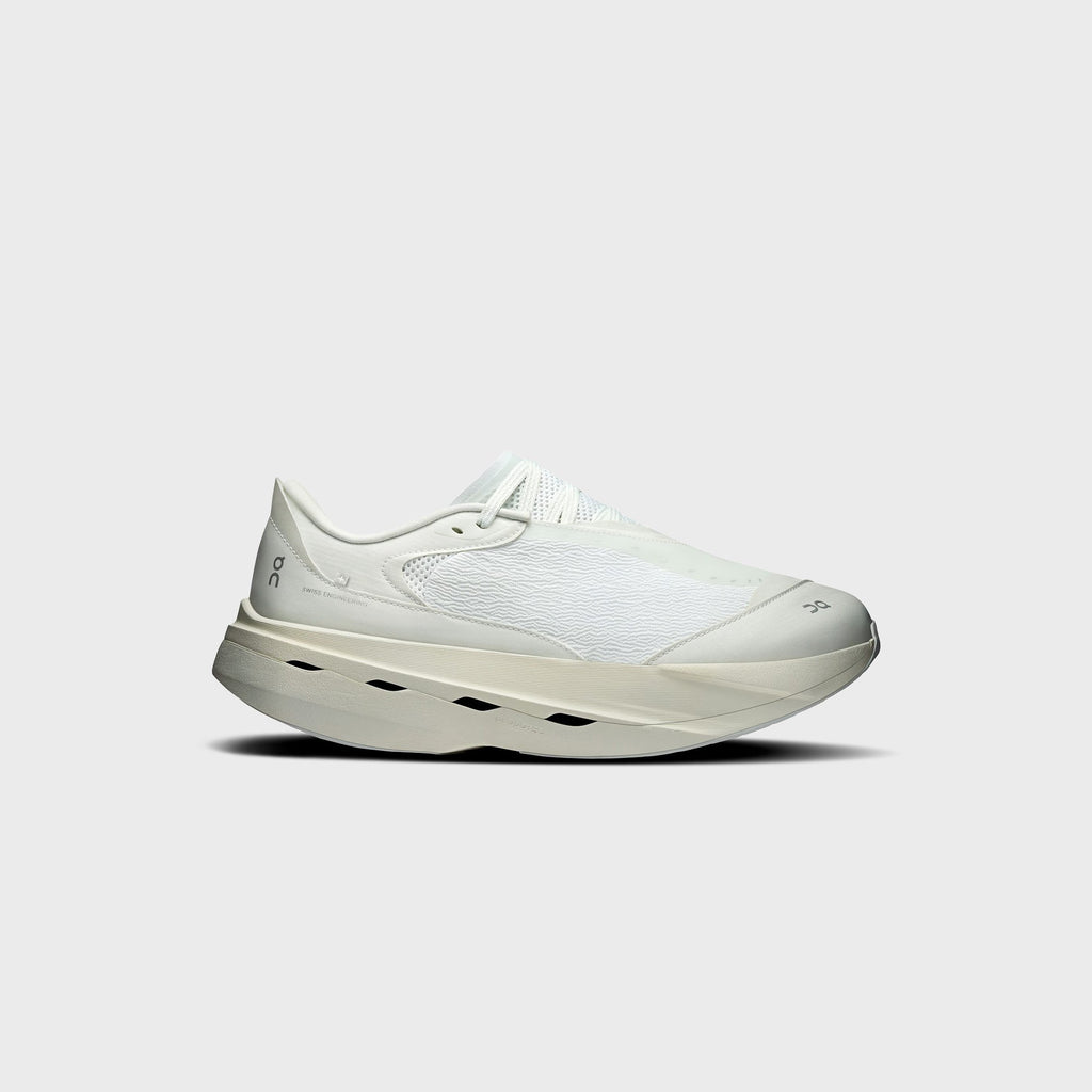 On Running x Post Archive Faction Cloudboom Volt - White / Gale