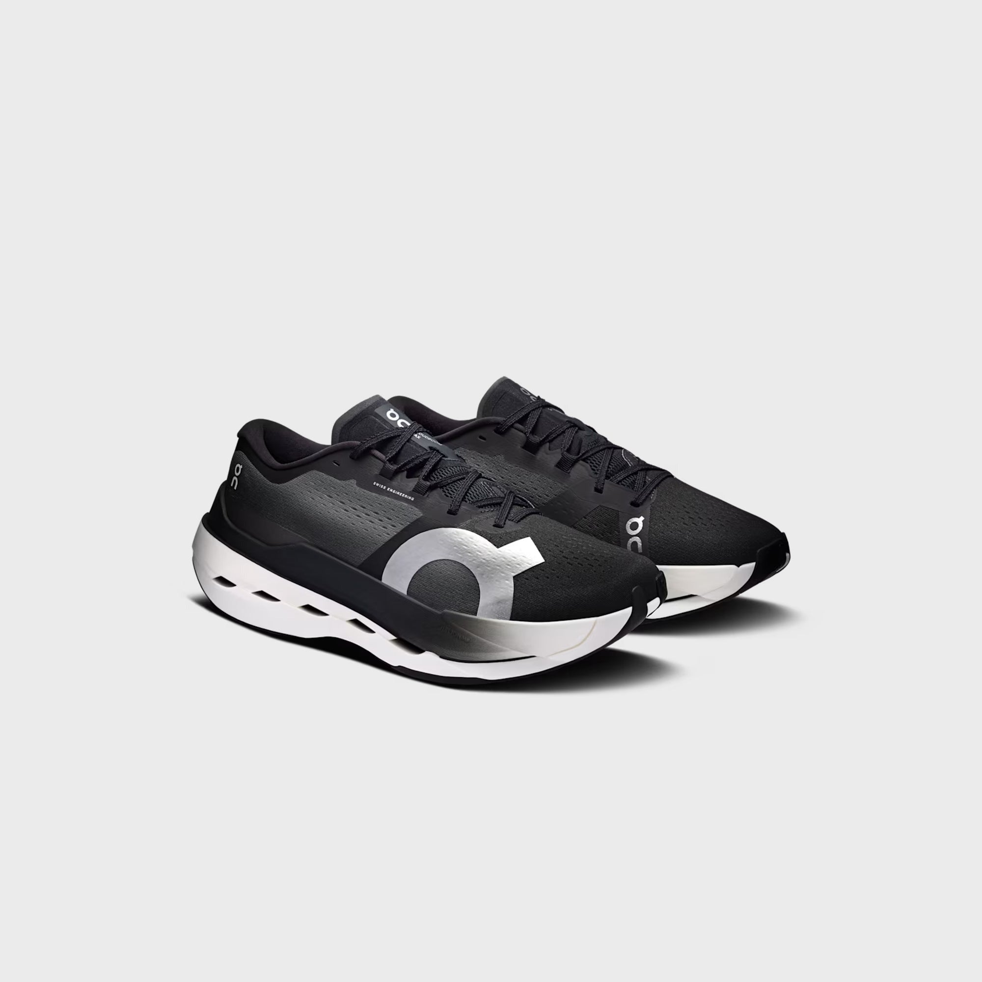 On Running Cloudboom Max - All Black