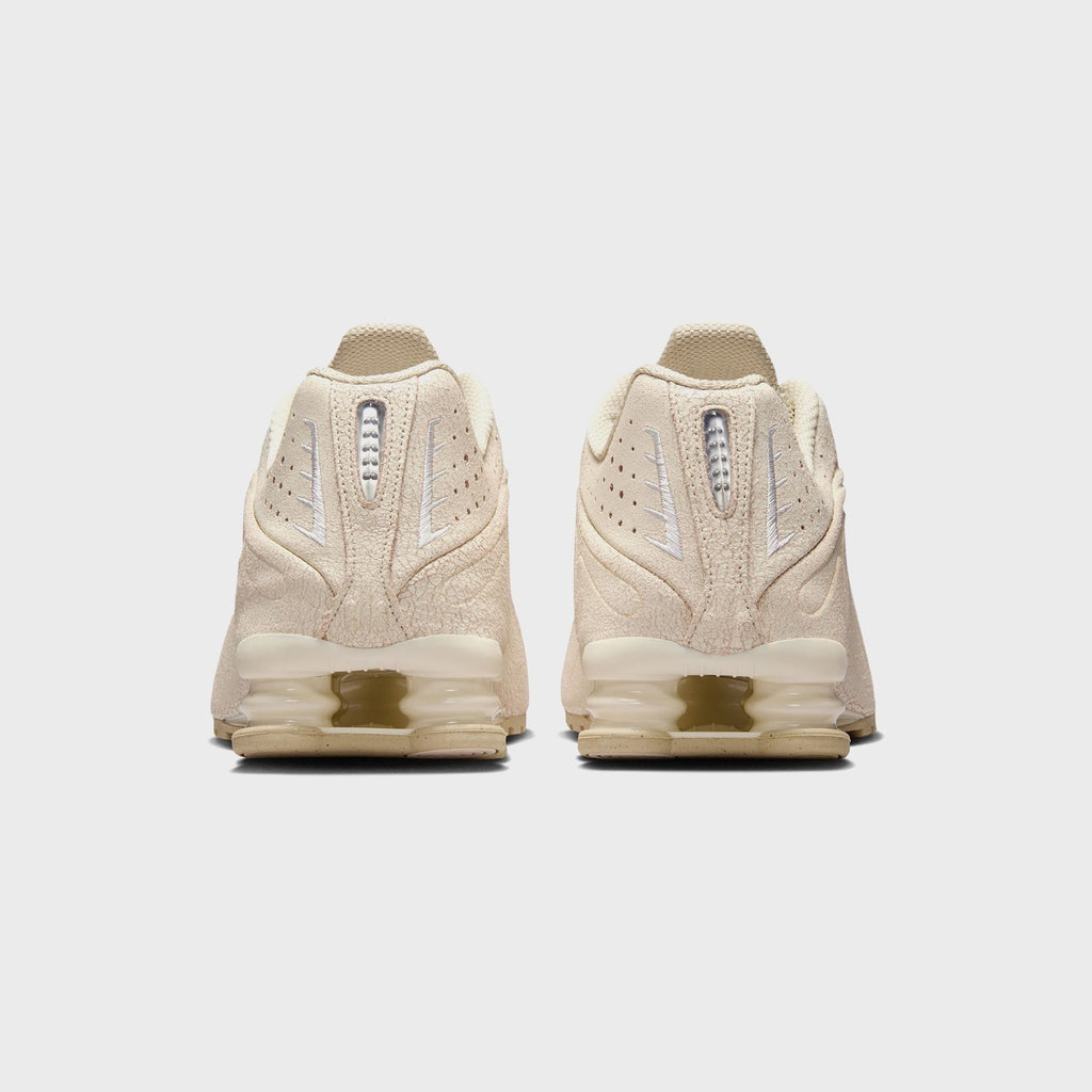 Nike Shox R4 - Natural / Metallic Silver