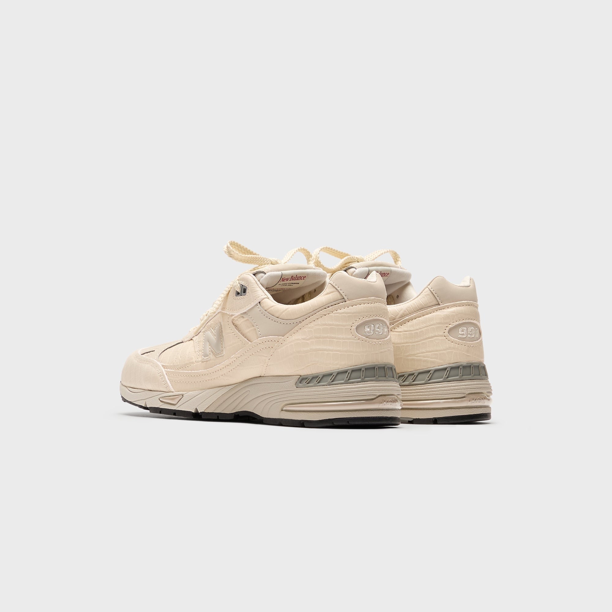 New Balance WMNS Made in UK 991v1 - Oyster Gray / Pistachio Shell / French Oak