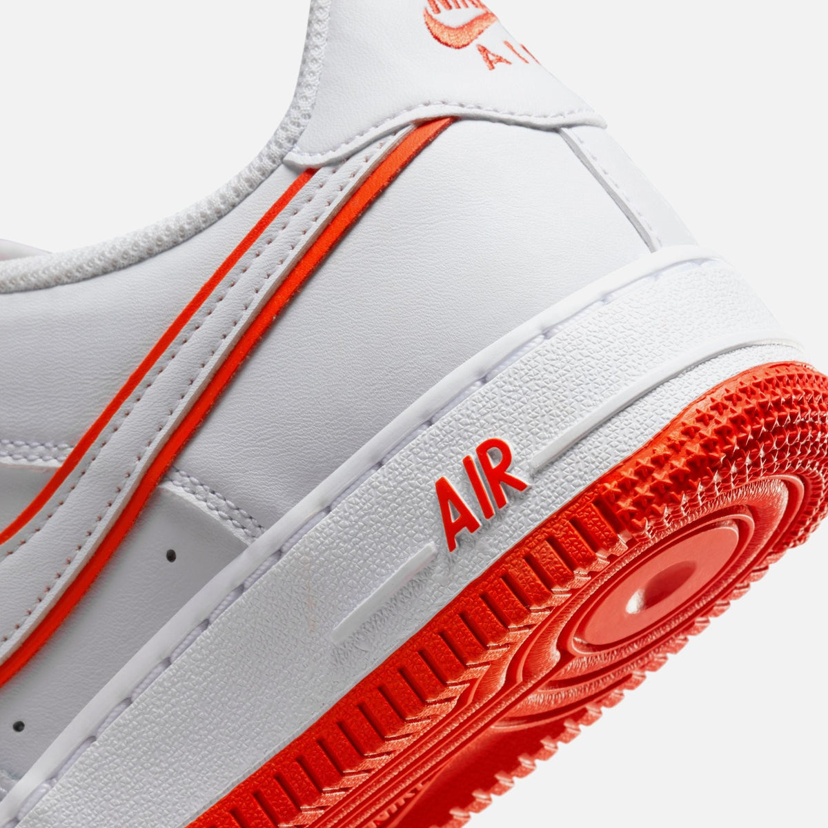 Nike GS Air Force 1 - White / White / Picante Red