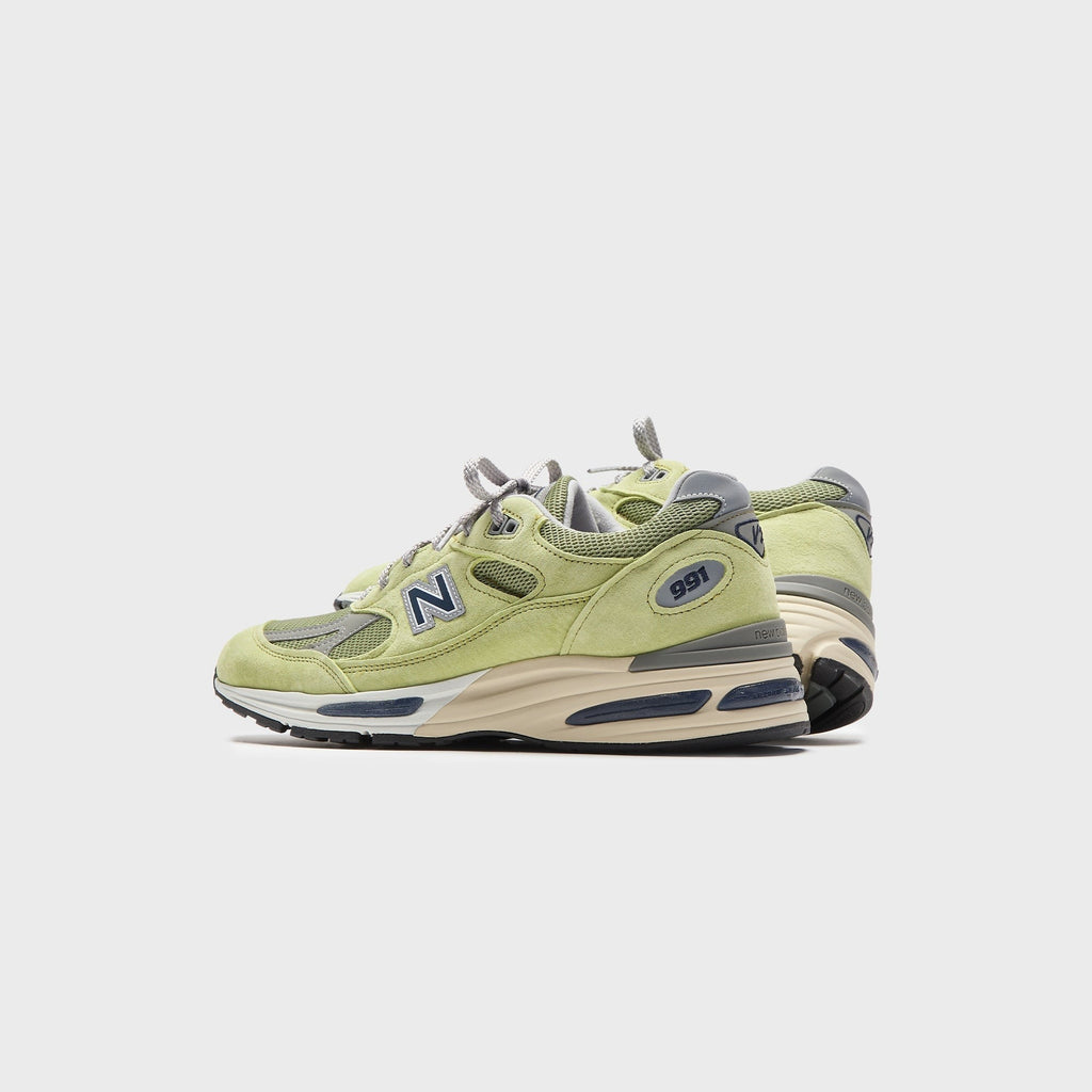 New Balance Made in UK 991v2 - Green Banana / Moss
