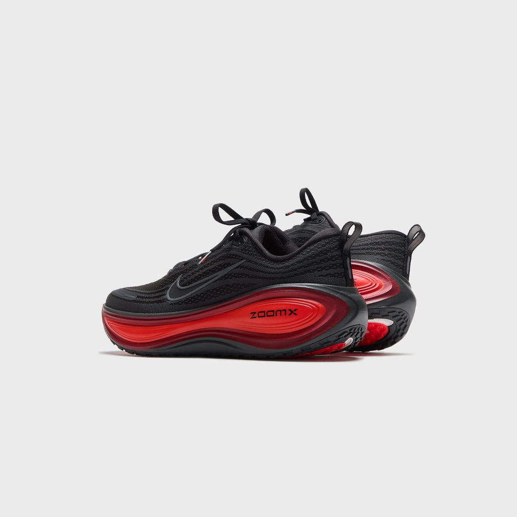 Nike Vomero Plus - Anthracite / Black / Bright Crimson / University Red