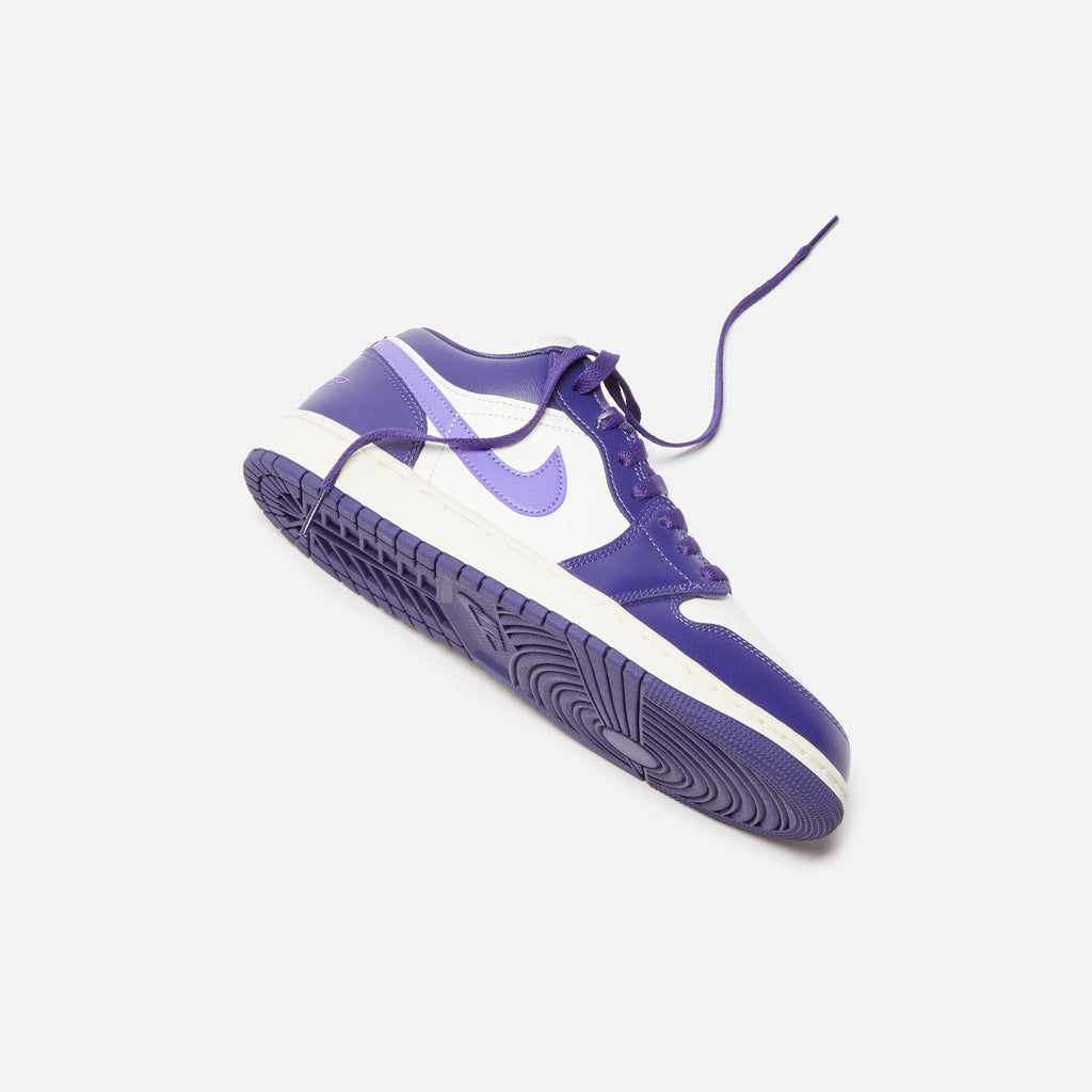 Nike WMNS Air Jordan 1 Low - Sky J Purple / White / Sky J Light Purple