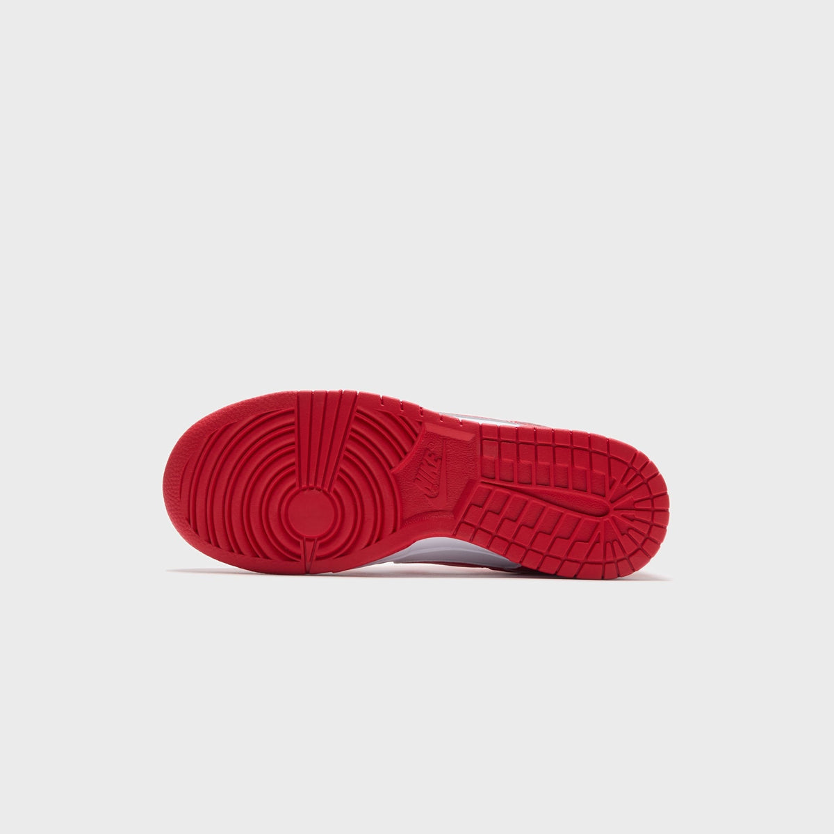 Nike Dunk Low Retro - White / University Red / White