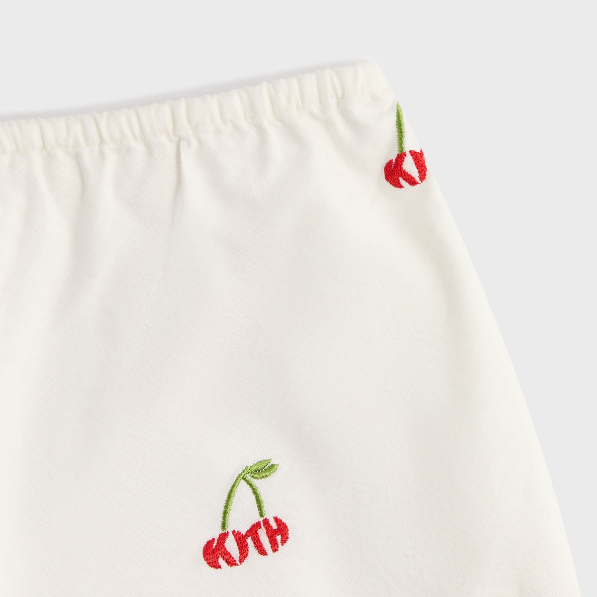 Kith Women Esbe Cherry Oxford Micro Short - White