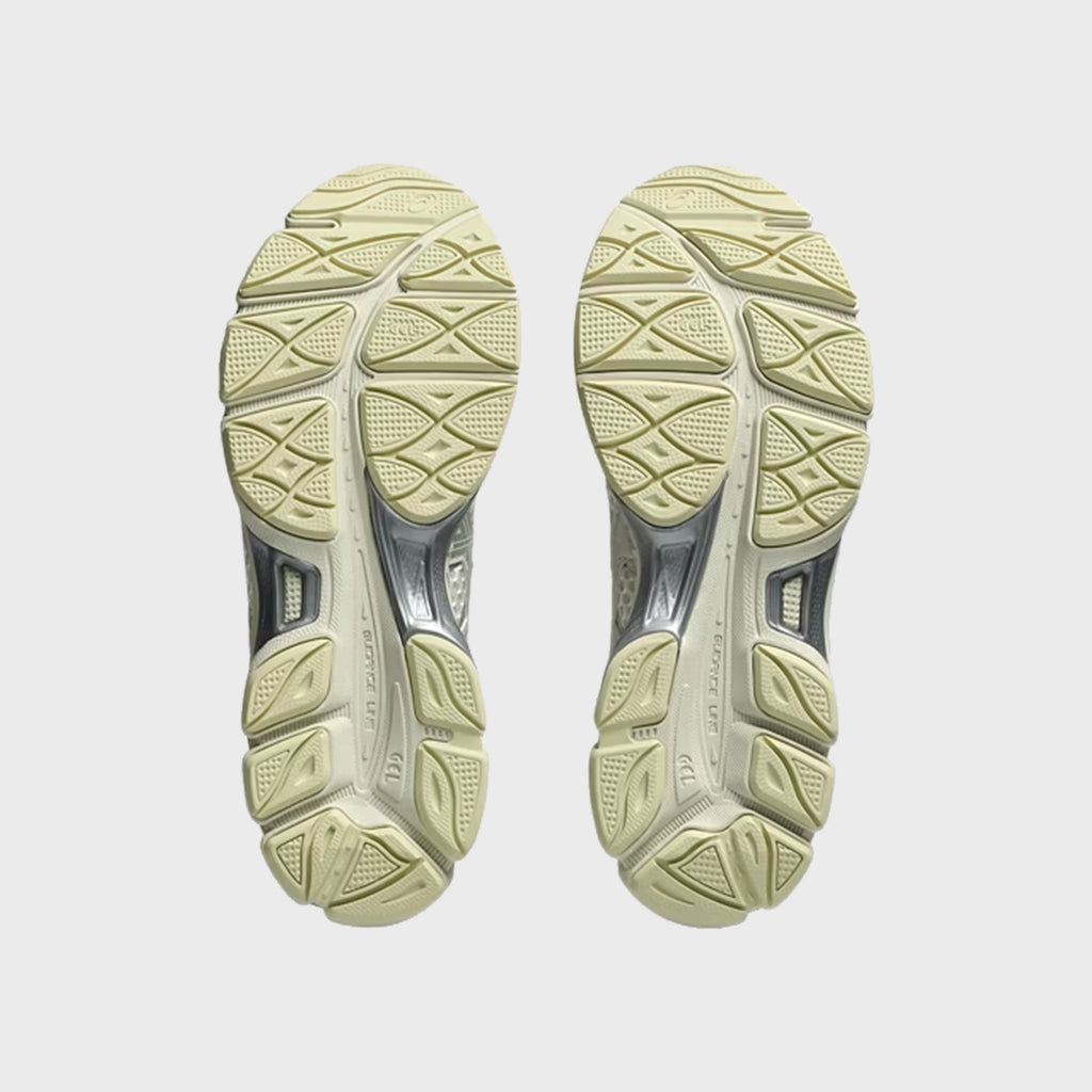 ASICS GEL-Cumulus 16 - Cream / Pure Silver