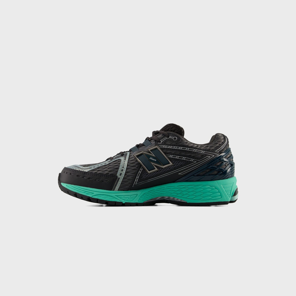New Balance 1906R - Black Metallic / Deep End