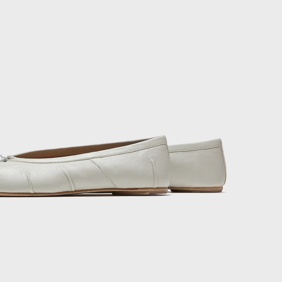 Maison Margiela Tabi Ballerina - Alabaster