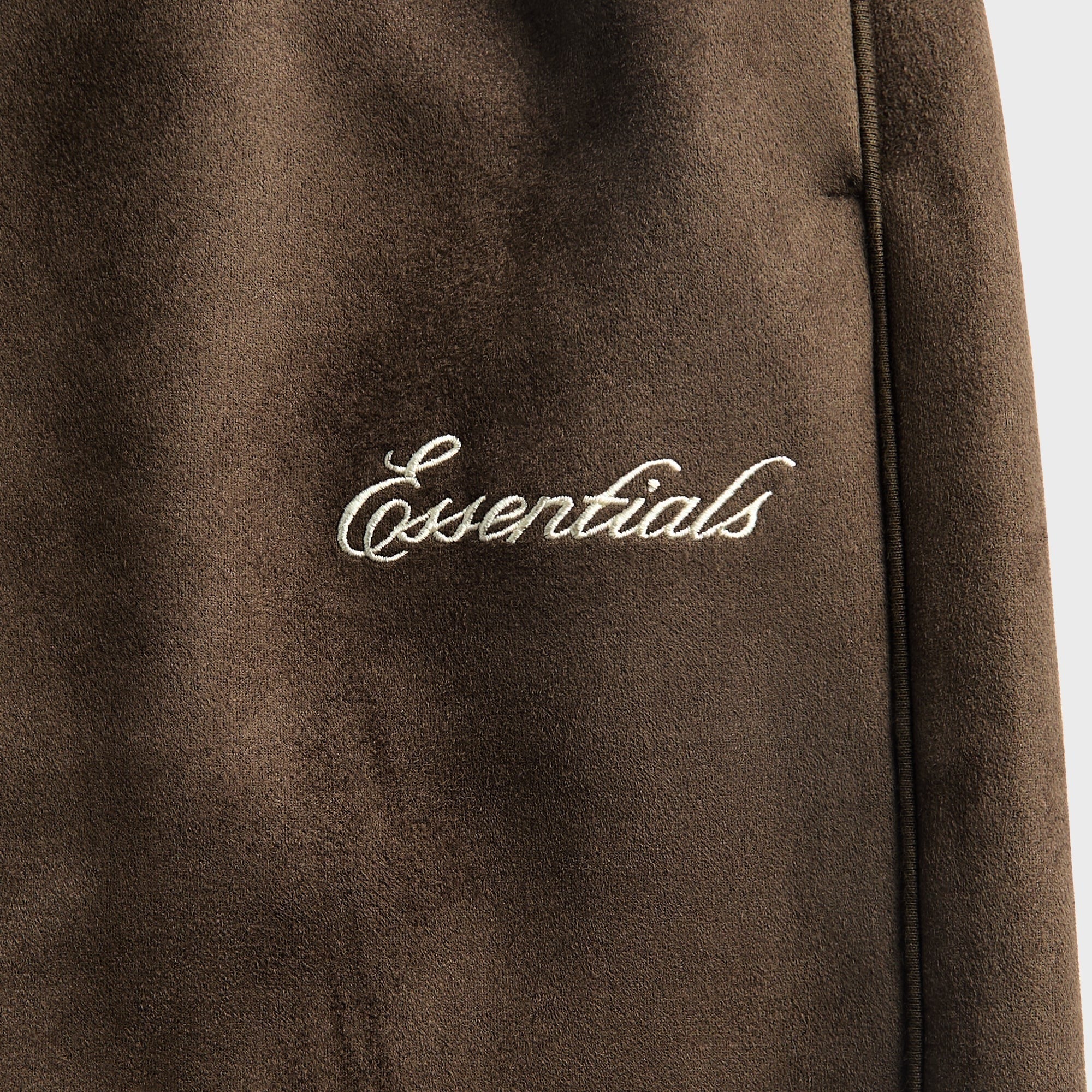 Essentials Signature Relaxed Short - Brown