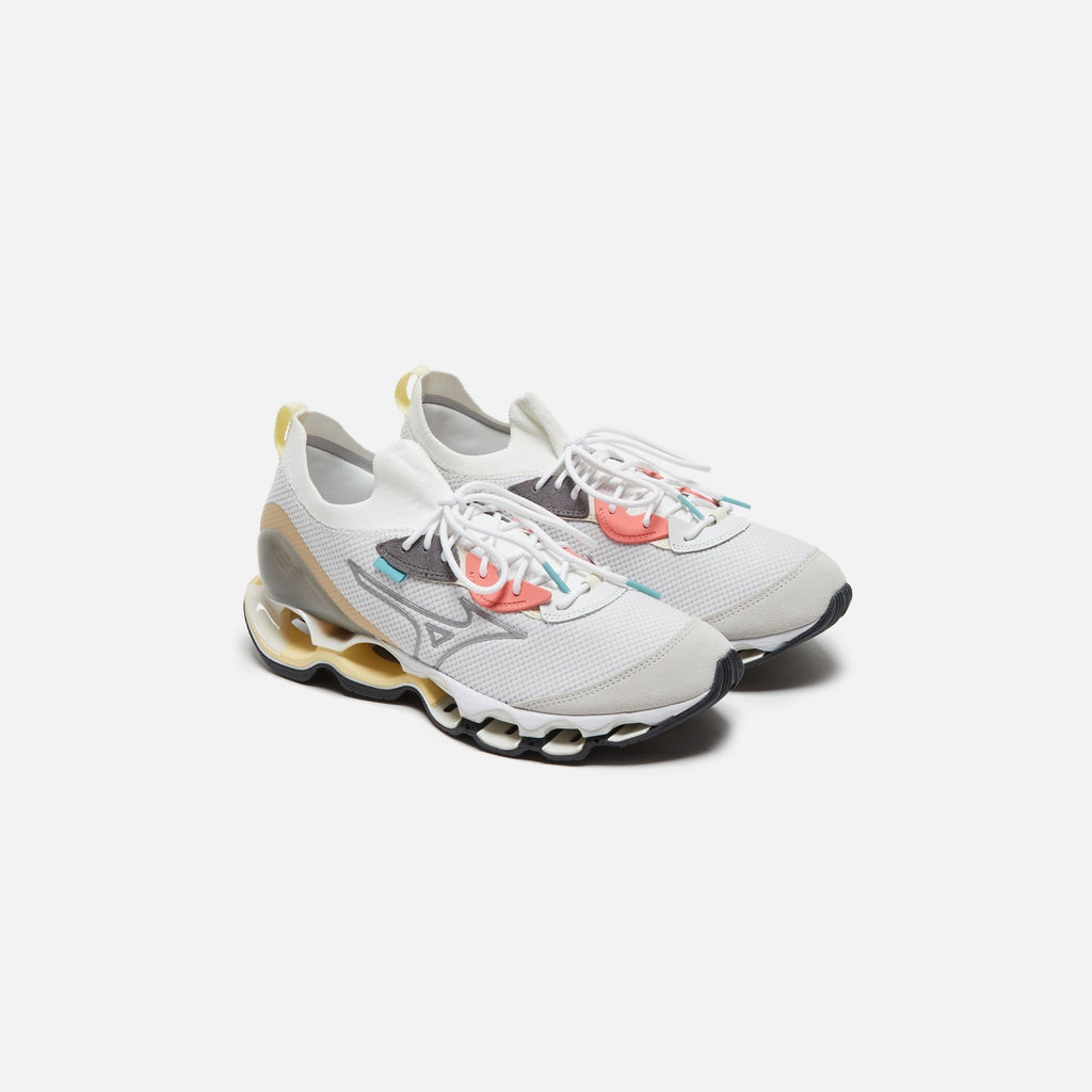 Mizuno Wave Prophecy Beta - White