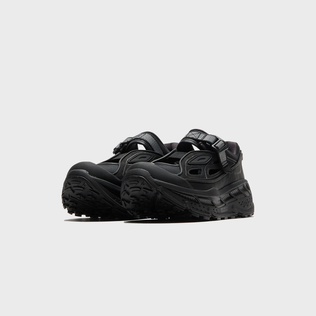 HOKA One One Stinson Breeze - Black / Carbon Black