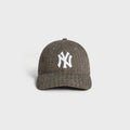 Kith & ‘47 for the New York Yankees Barre Stripe Franchise LS Cap - Apocalypse
