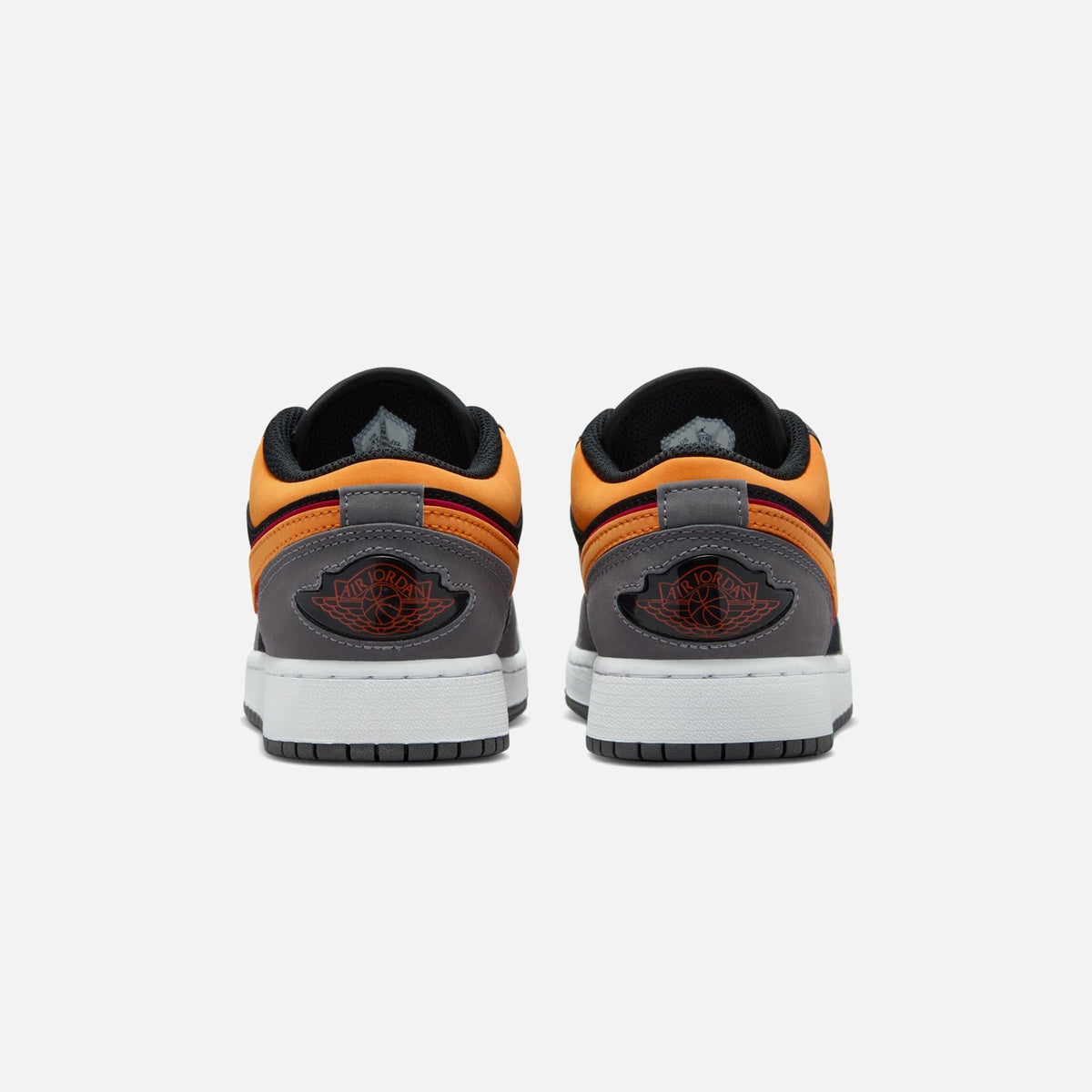 Nike GS Air Jordan 1 Low Se - Black / Vivid Orange / Light Graphite