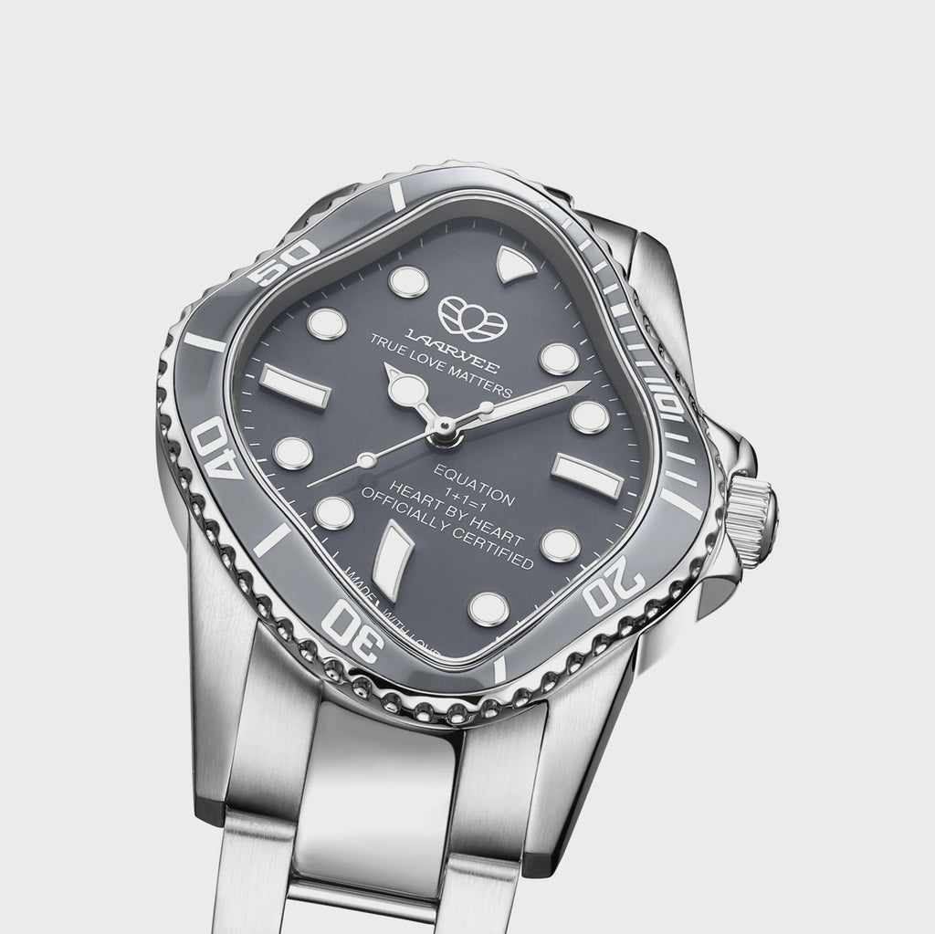 LAARVEE Silver Precision Steel - Grey Ceramic Bezel / Grey Dial