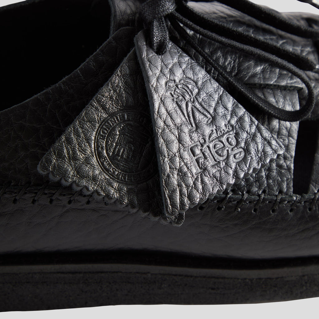 8th St by Ronnie Fieg for Clarks Originals Ridgevale - Black