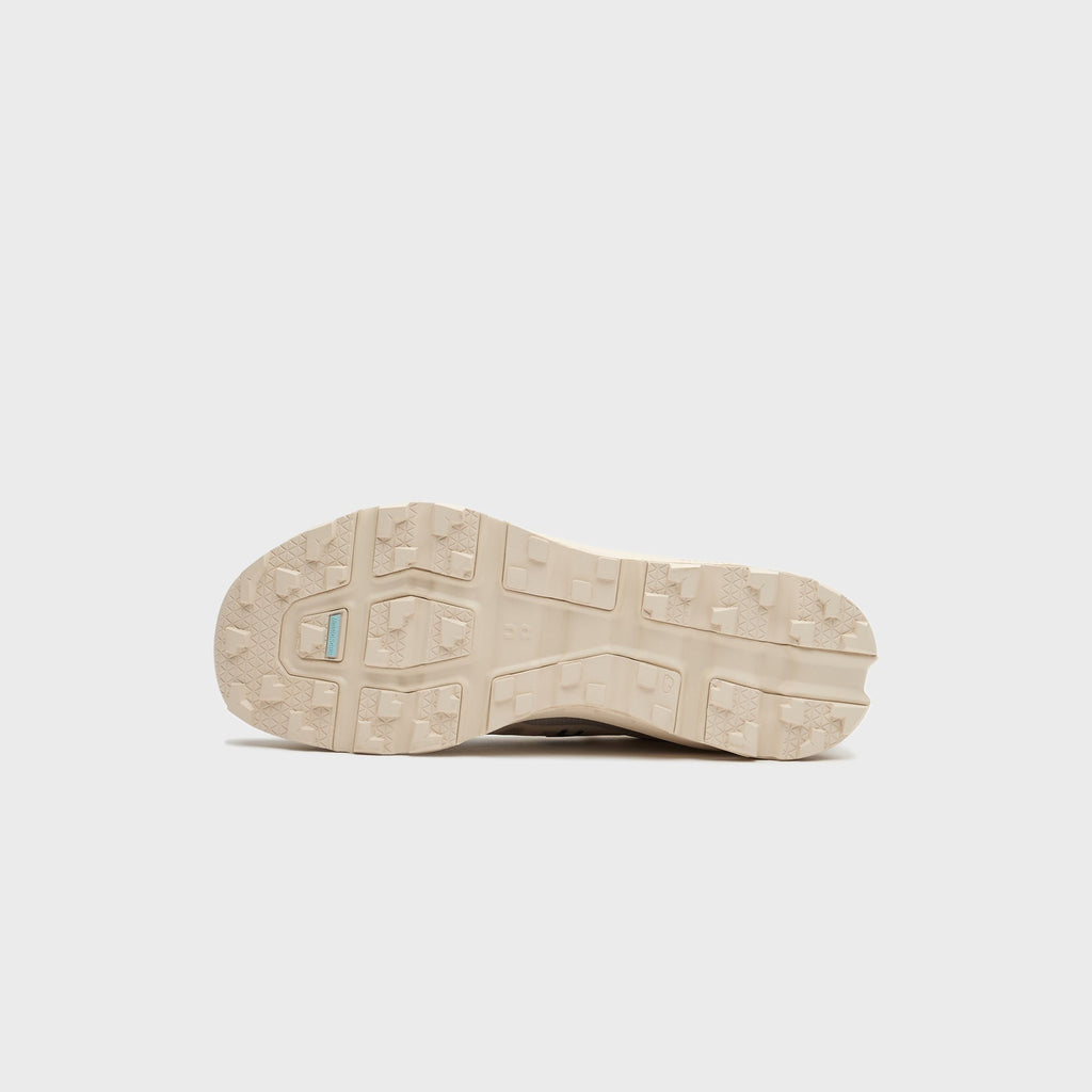 On Running WMNS Cloudvista 2 Waterproof - Cream / Desert