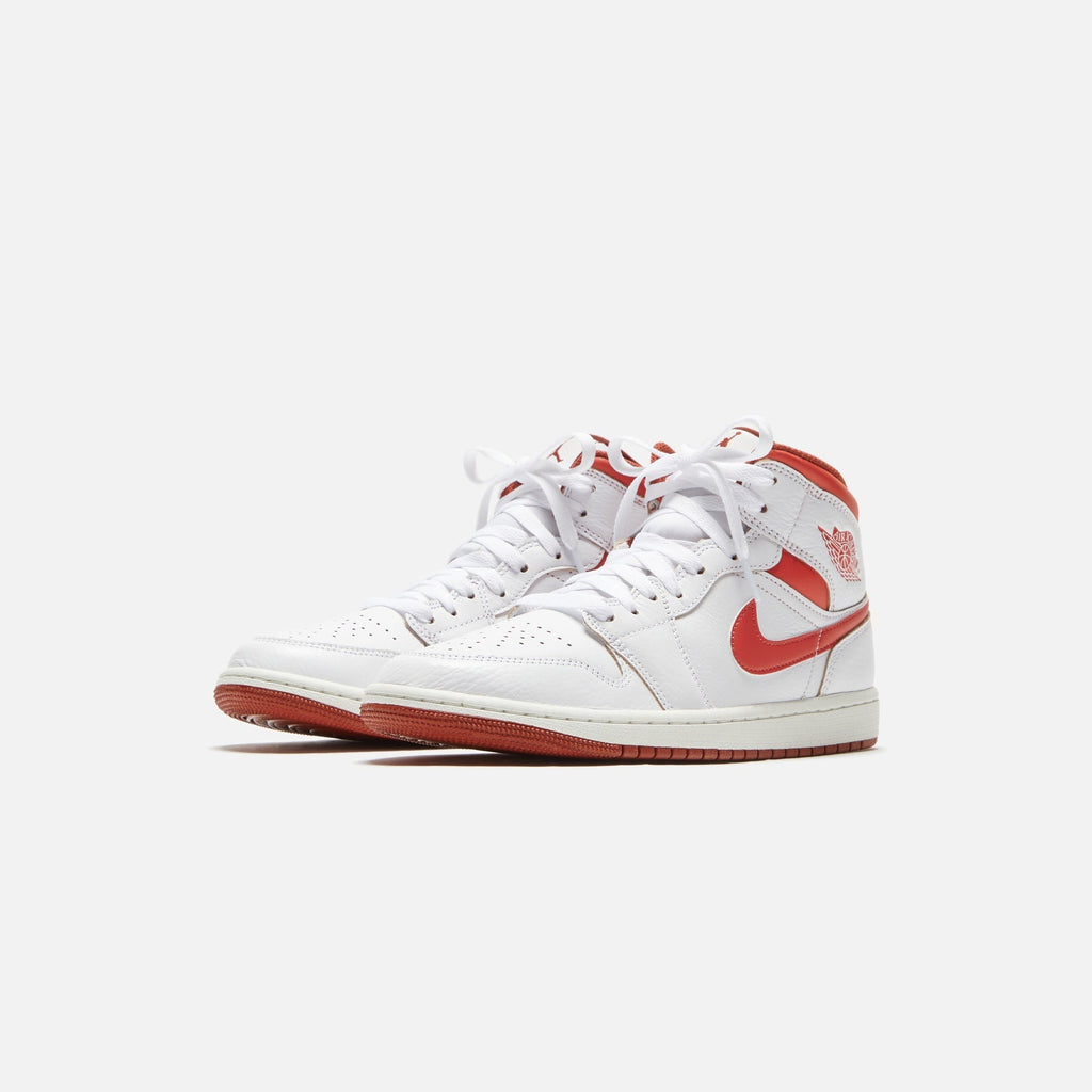 Jordan Air Jordan 1 Mid SE - White / Lobster / Dune Red / Sail