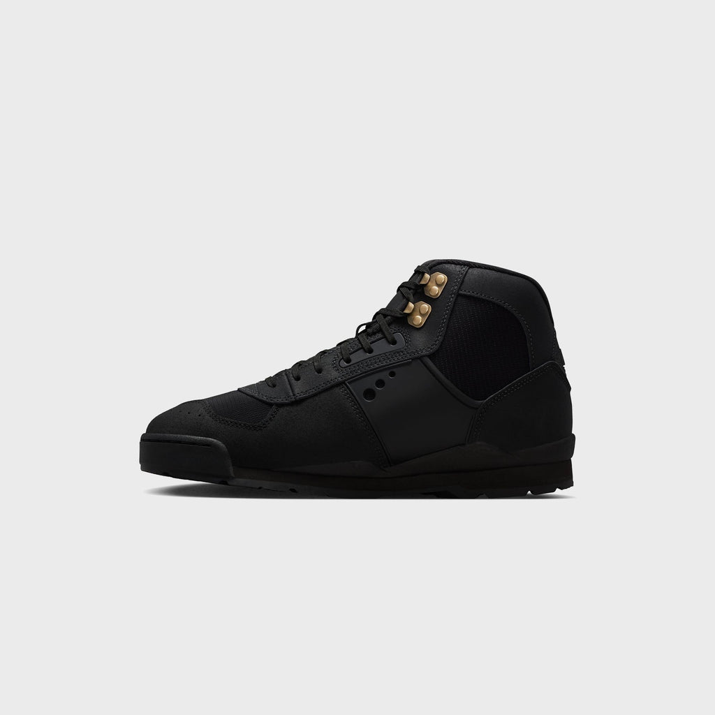 Nike Baltoro SP - Black / Gold