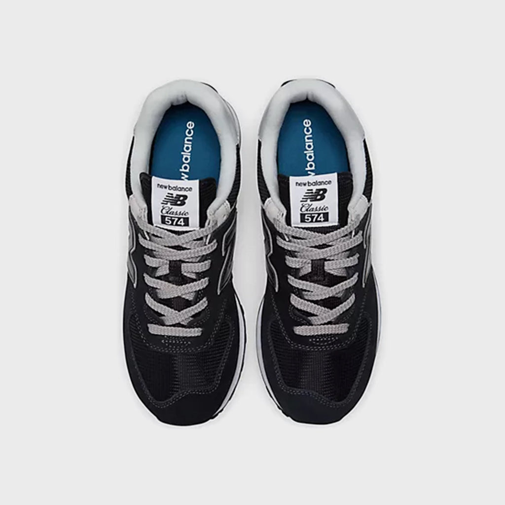 New Balance 574 Core - Black / White