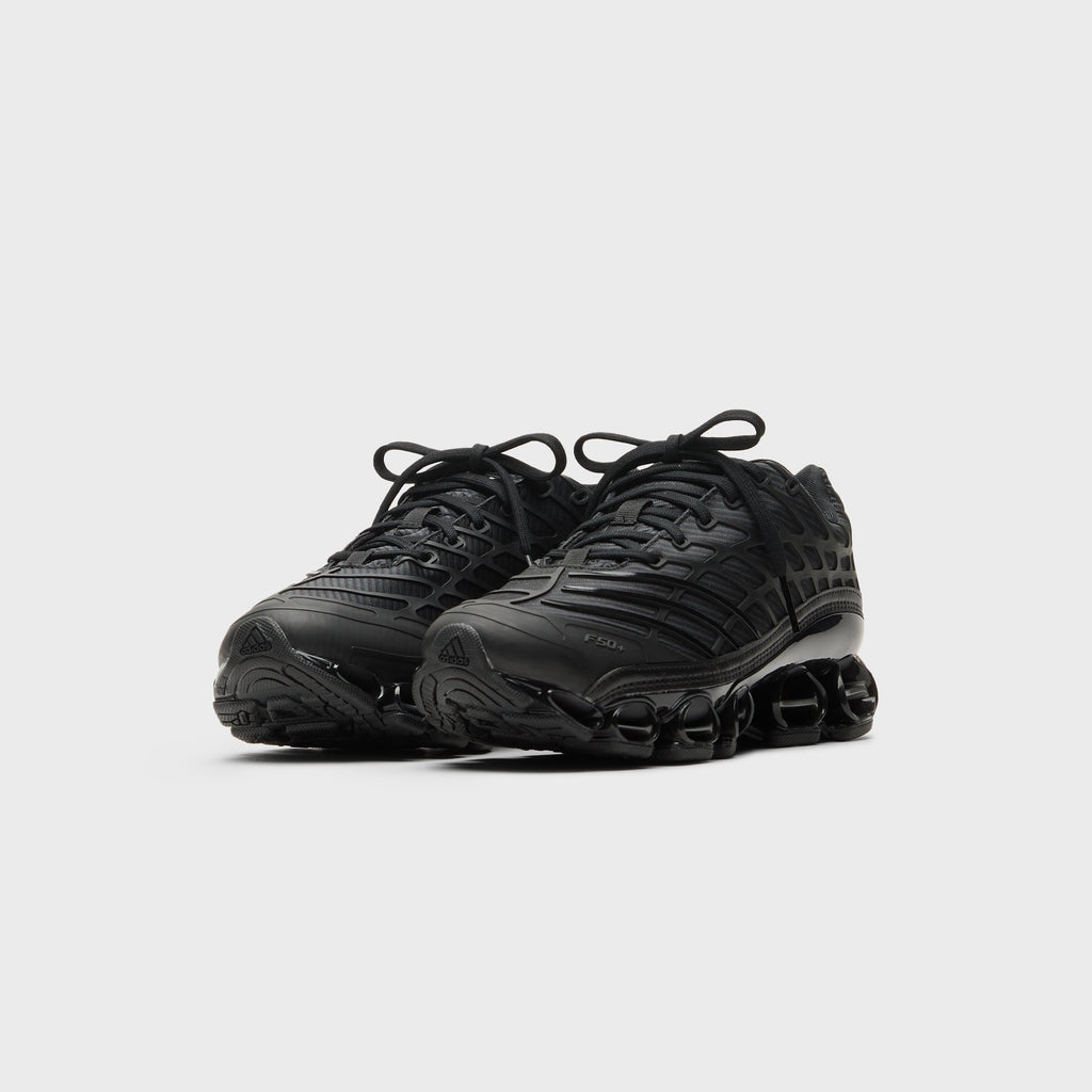 adidas Megaride F50 - Core Black / Iron Metallic