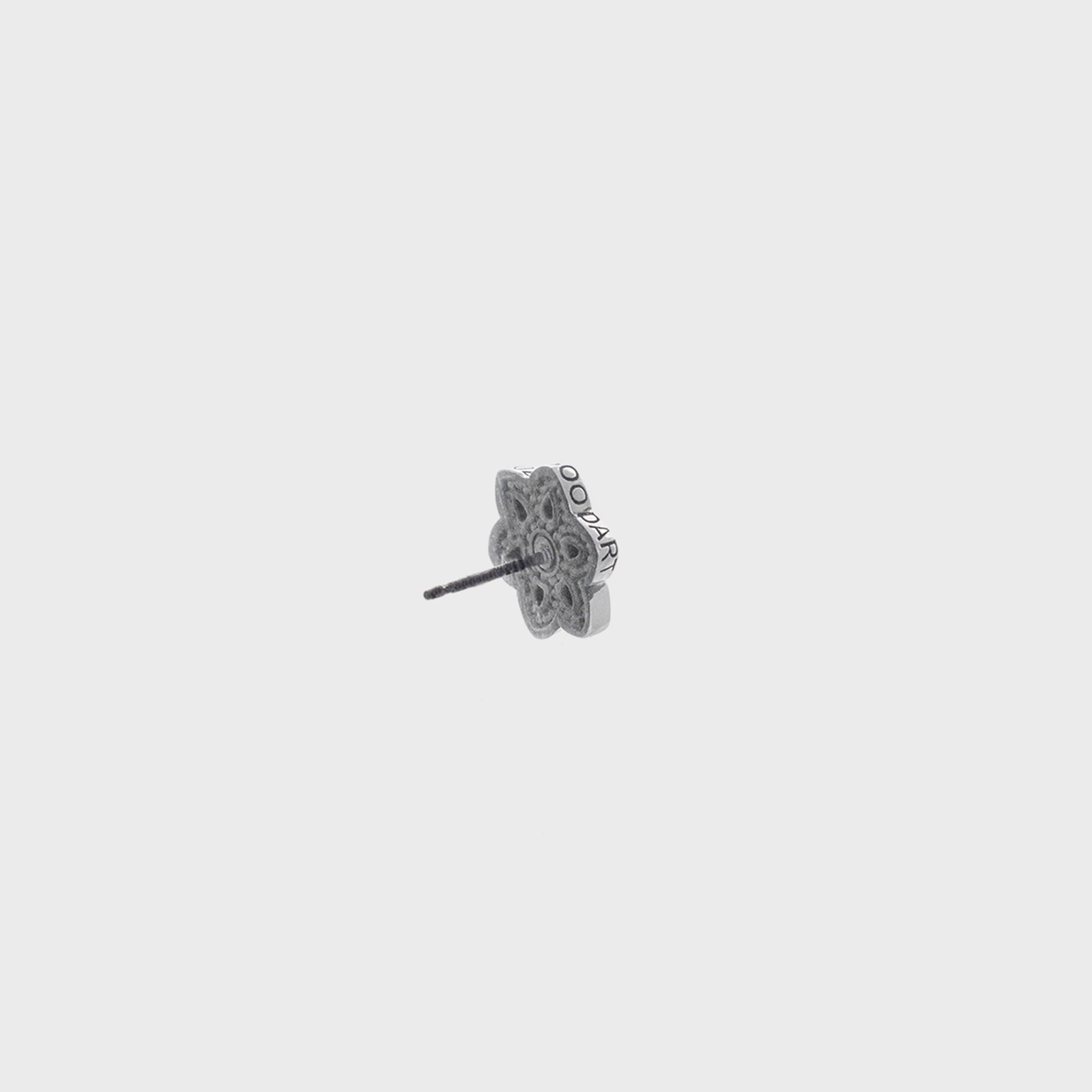 GOOD ART HLYWD Fancy Cutout Stud Earring - Silver