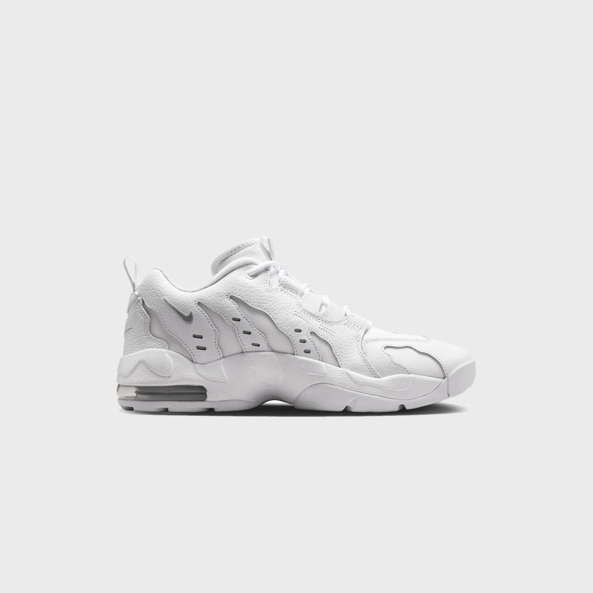Nike Air DT Max '96 Low - White / Light Smoke Grey / Metallic Silver